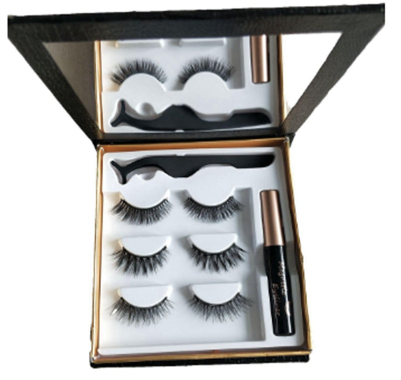 Magnetic Liquid Eyeliner and False Eyelashes Set