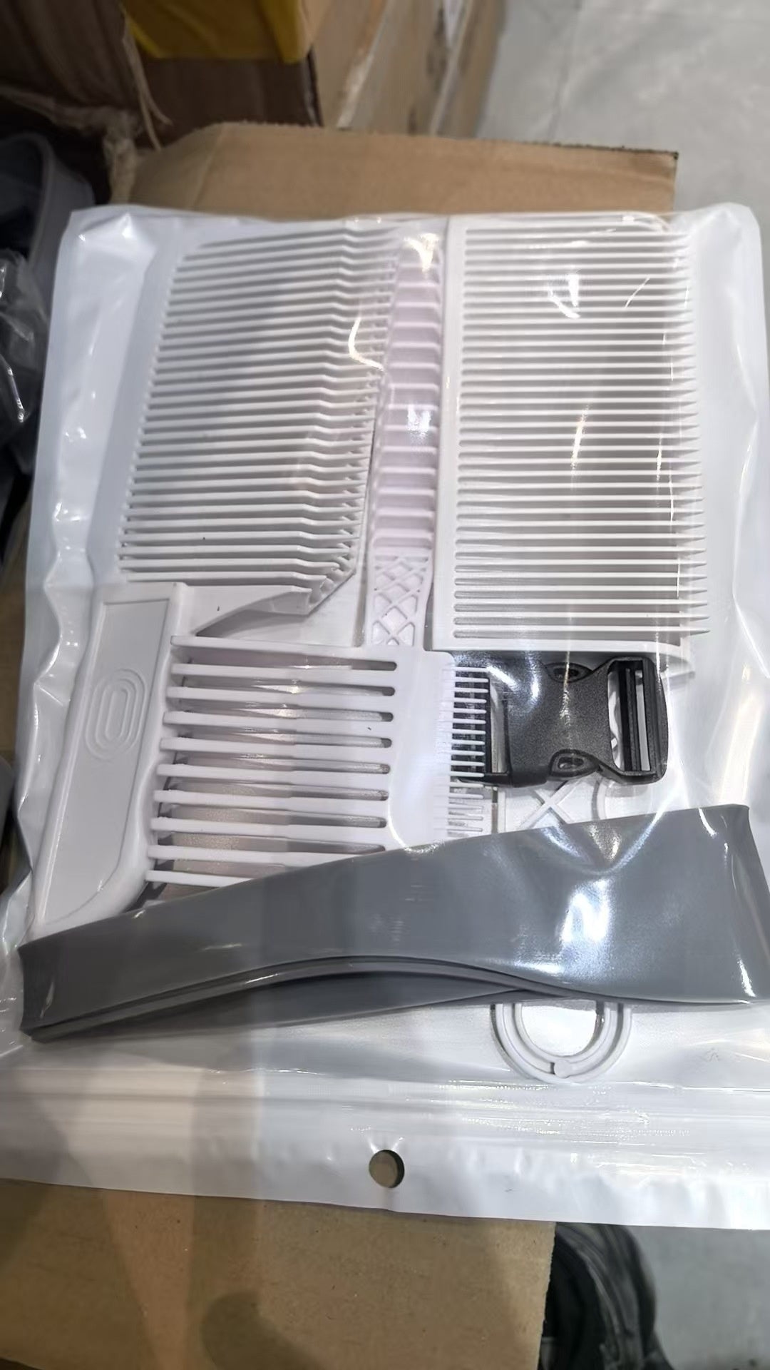 Men's Trim Hair Salon Long Handle Hairdressing Household Caliper Comb
